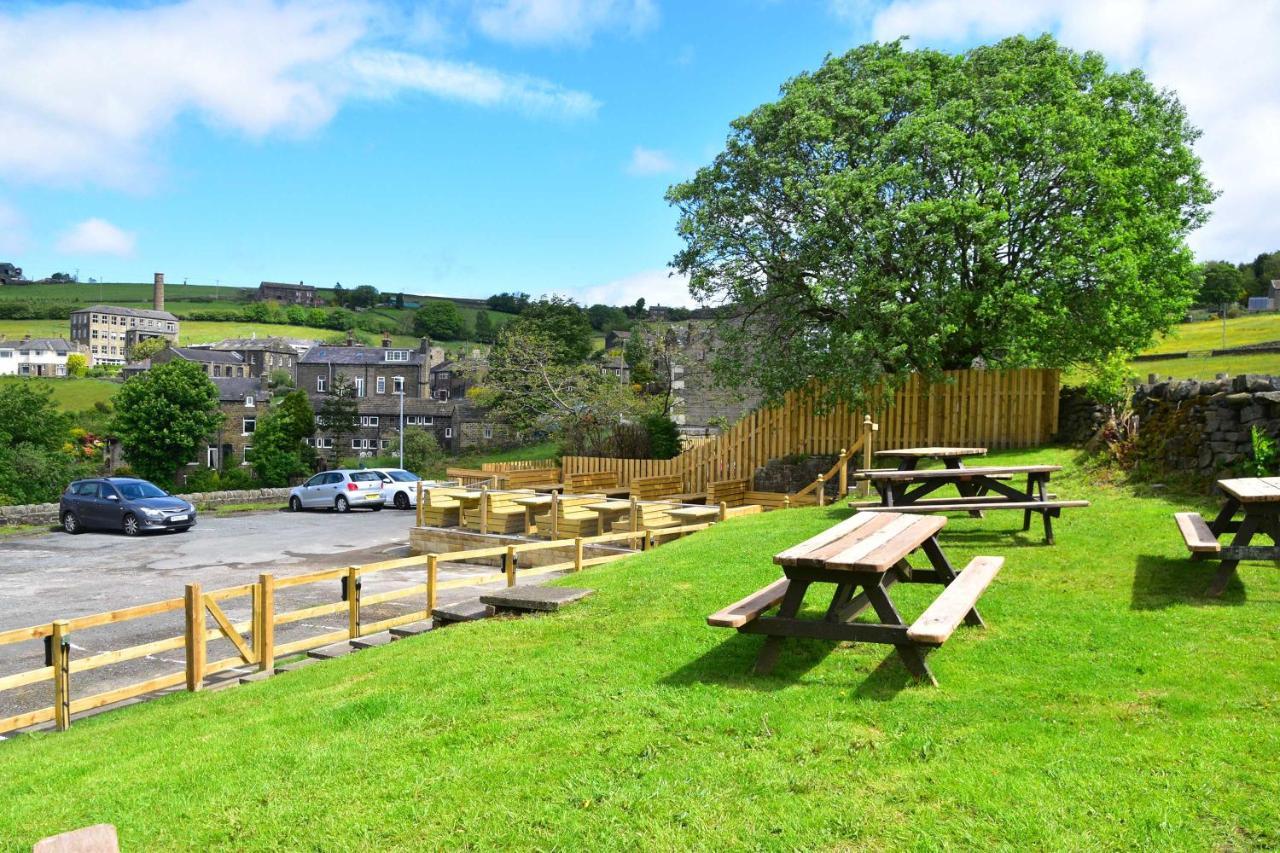 Robin Hood Inn Hebden Bridge Exteriör bild